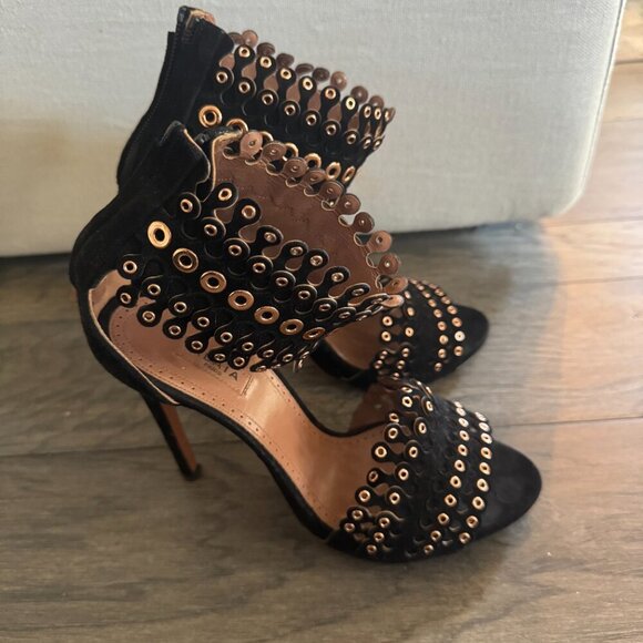 Alaia Suede Black Heels 38.5 - Picture 2 of 2